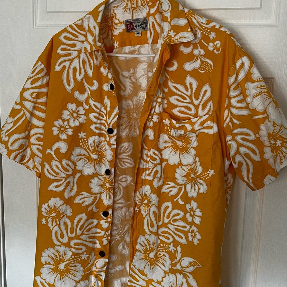 Hilo Hattie Men's Mustard Floral Hawaiian Shirt